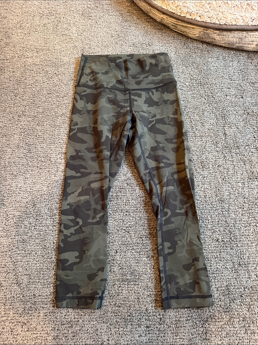 Lululemon Camo Wonder Under Leggings